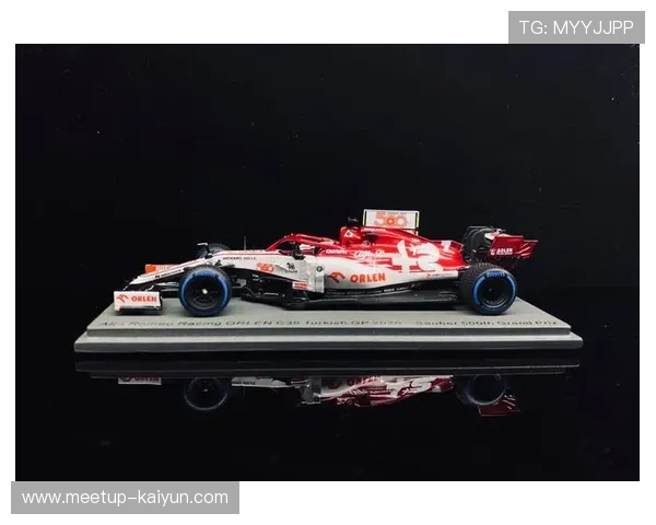 F1赛季最新动态 红牛车队连续称霸赛场 莱科宁复出引发热议 F1赛季最新动态 红牛车队连续称霸赛场 莱科宁复出引发热议