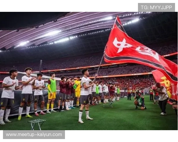 中国足球迎来新挑战 国足备战亚洲杯全力冲击顶级赛事荣耀